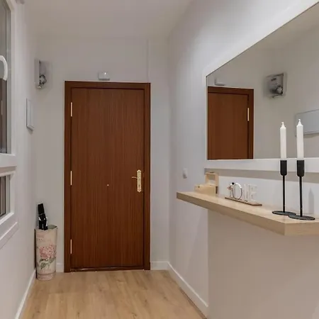 Gran Apto A 5 Min De Casco Viejo. Familias, Grupos Apartamento *