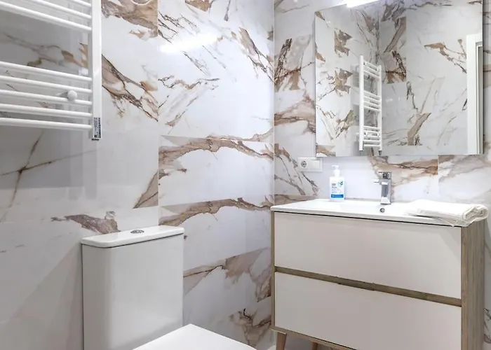 Gran Apto A 5 Min De Casco Viejo. Familias, Grupos Bilbao